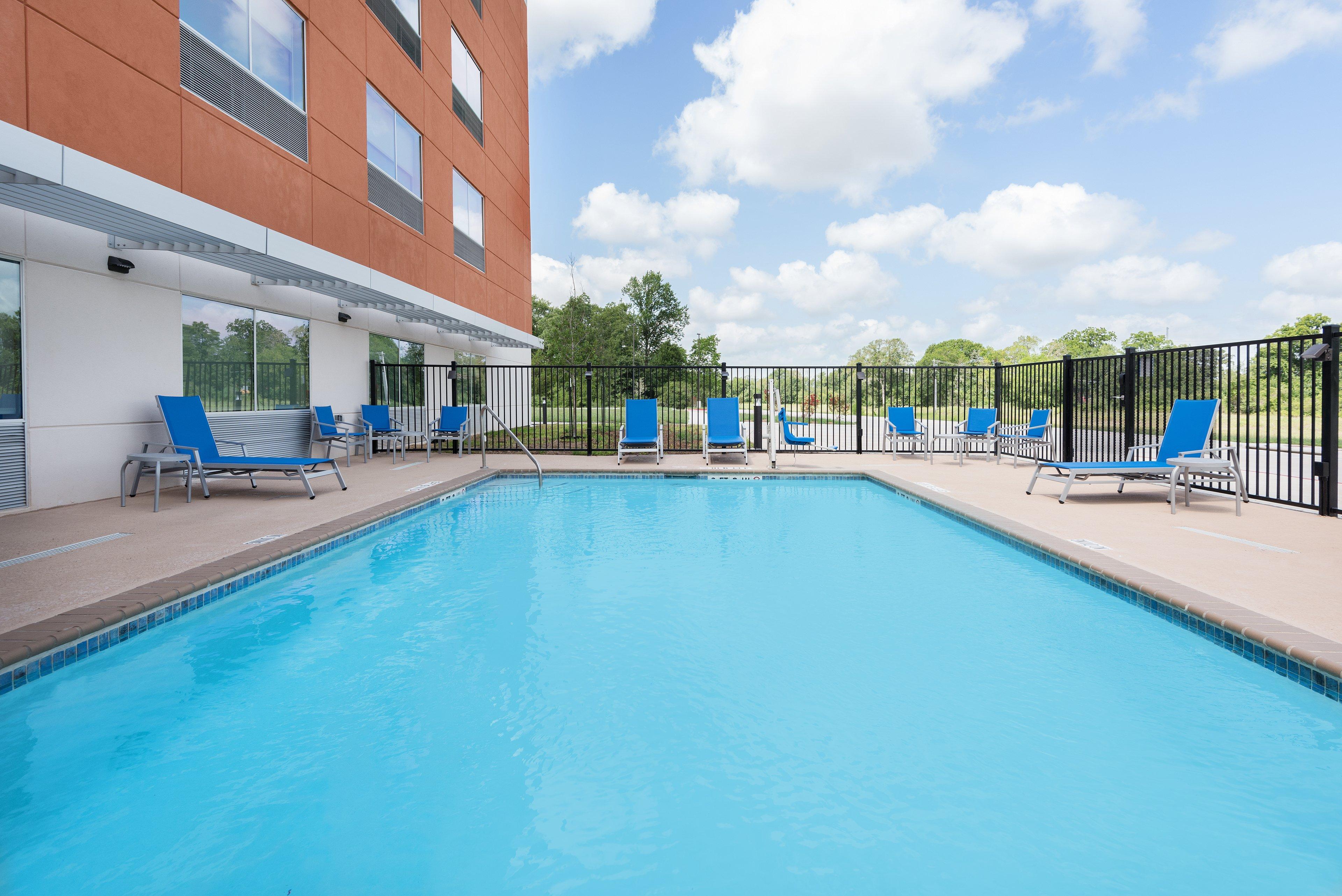 Holiday Inn Express & Suites Bryan - College Station, An Ihg Hotel Extérieur photo